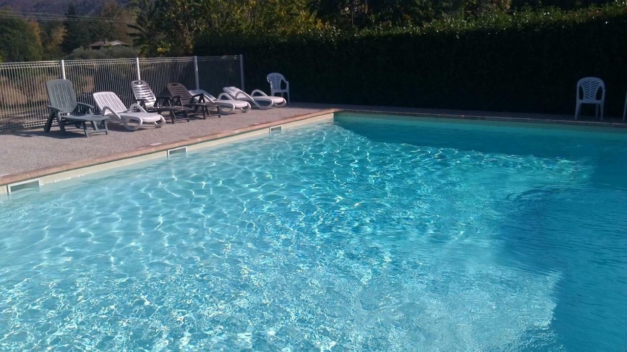 Location De Gites Les Sources Chambonas/Les Vans 外观 照片